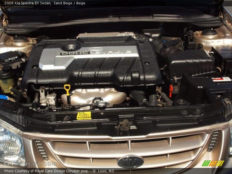 Sand Beige / Beige 2006 Kia Spectra EX Sedan