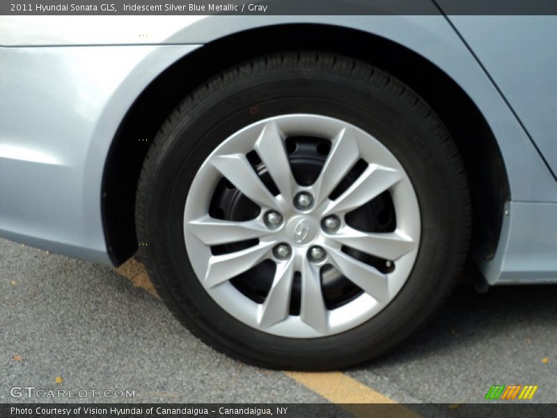 Iridescent Silver Blue Metallic / Gray 2011 Hyundai Sonata GLS