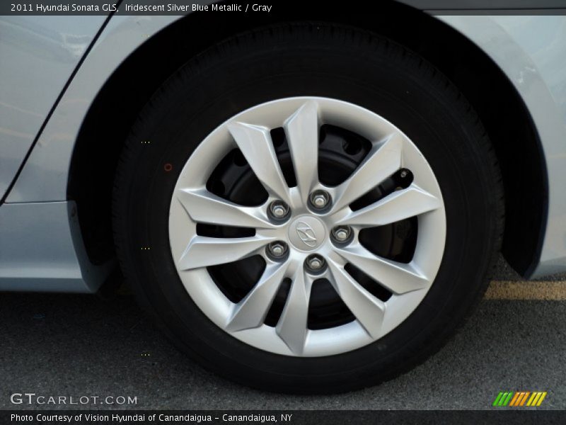 Iridescent Silver Blue Metallic / Gray 2011 Hyundai Sonata GLS