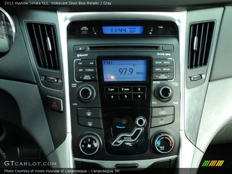 Iridescent Silver Blue Metallic / Gray 2011 Hyundai Sonata GLS