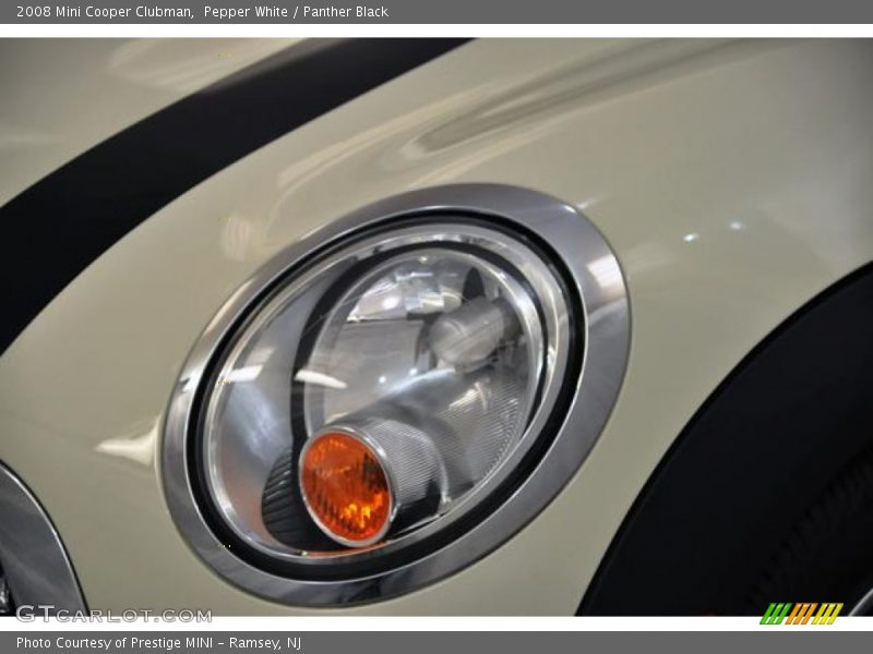 Pepper White / Panther Black 2008 Mini Cooper Clubman