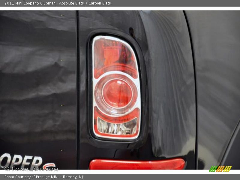 Absolute Black / Carbon Black 2011 Mini Cooper S Clubman
