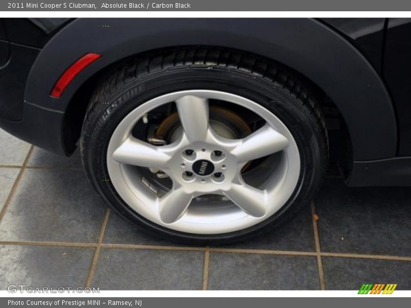 Absolute Black / Carbon Black 2011 Mini Cooper S Clubman