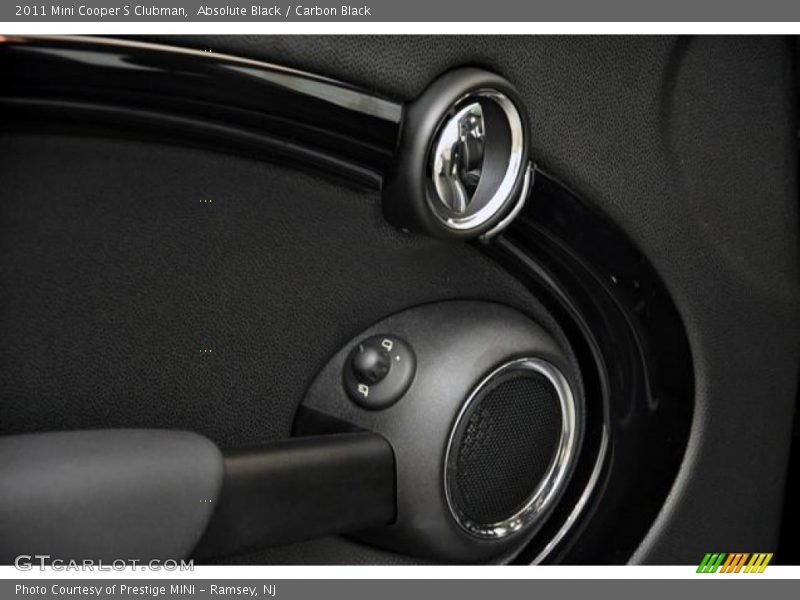 Absolute Black / Carbon Black 2011 Mini Cooper S Clubman