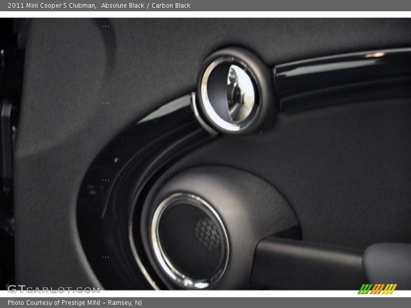 Absolute Black / Carbon Black 2011 Mini Cooper S Clubman