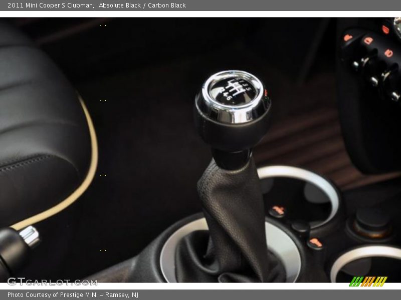 Absolute Black / Carbon Black 2011 Mini Cooper S Clubman