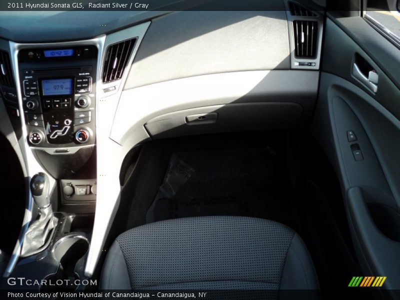 Radiant Silver / Gray 2011 Hyundai Sonata GLS