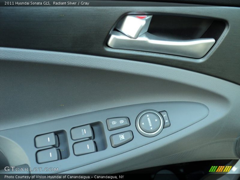 Radiant Silver / Gray 2011 Hyundai Sonata GLS