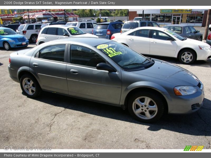 Magnesium Pearlcoat / Dark Slate Grey 2006 Dodge Stratus SXT Sedan