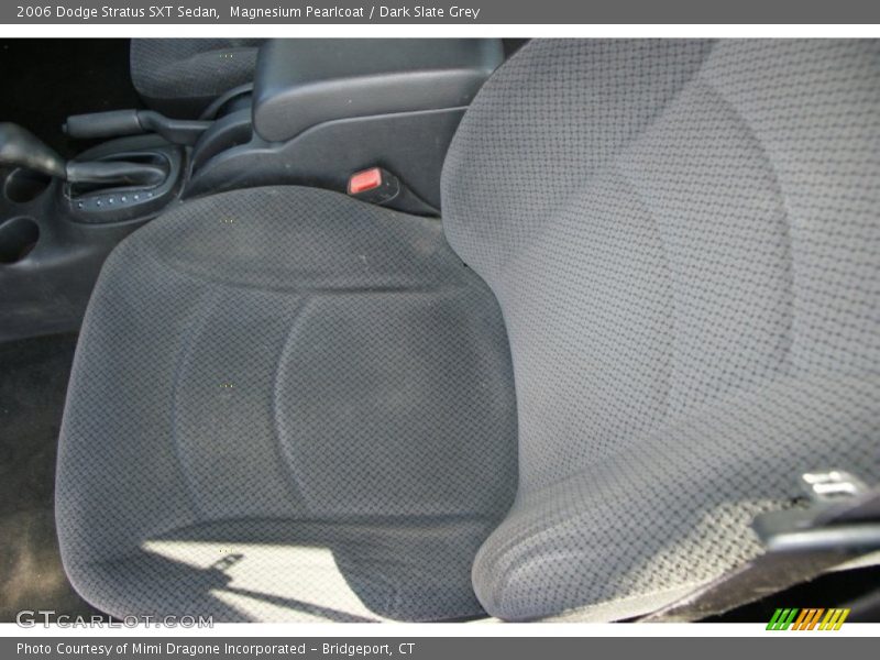 Magnesium Pearlcoat / Dark Slate Grey 2006 Dodge Stratus SXT Sedan