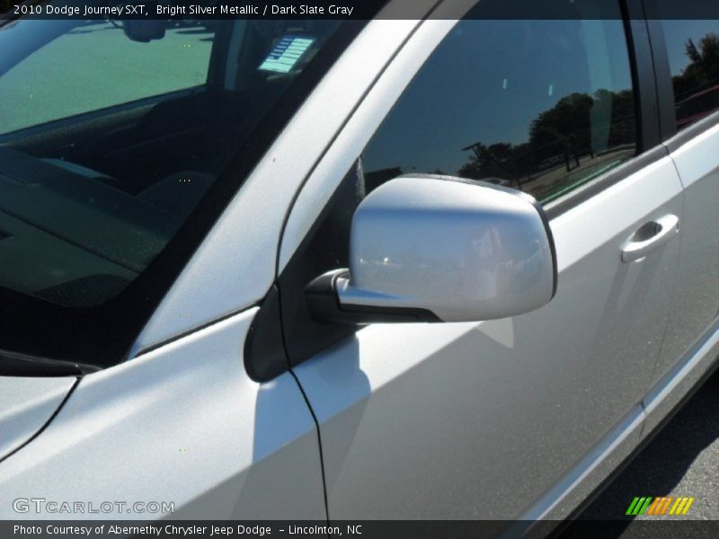 Bright Silver Metallic / Dark Slate Gray 2010 Dodge Journey SXT