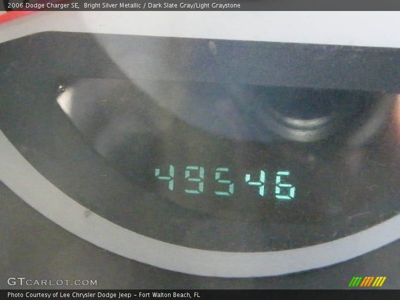 Bright Silver Metallic / Dark Slate Gray/Light Graystone 2006 Dodge Charger SE