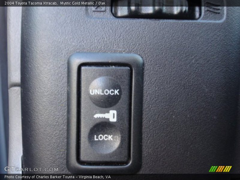 Mystic Gold Metallic / Oak 2004 Toyota Tacoma Xtracab