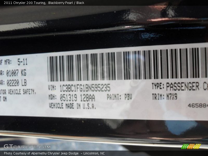 Blackberry Pearl / Black 2011 Chrysler 200 Touring