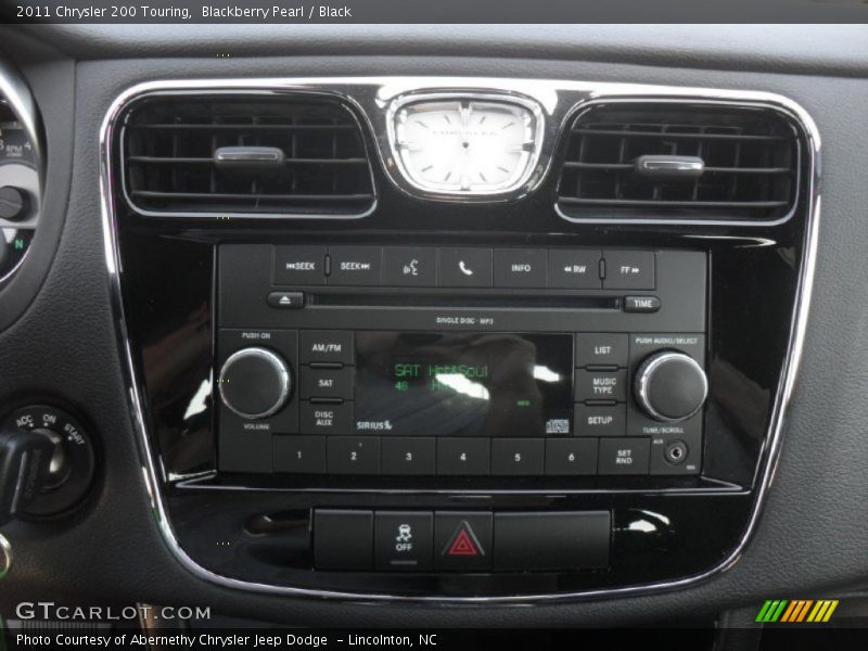 Blackberry Pearl / Black 2011 Chrysler 200 Touring