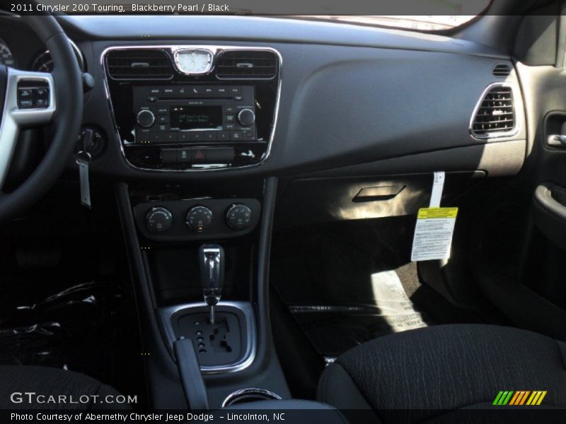 Blackberry Pearl / Black 2011 Chrysler 200 Touring