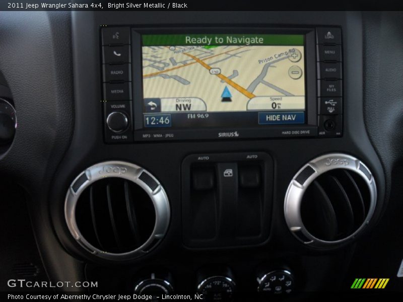 Navigation of 2011 Wrangler Sahara 4x4