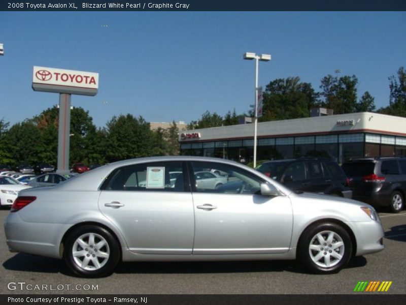 Blizzard White Pearl / Graphite Gray 2008 Toyota Avalon XL