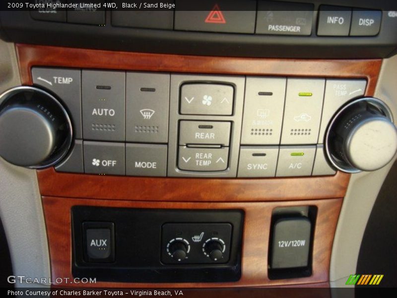 Black / Sand Beige 2009 Toyota Highlander Limited 4WD