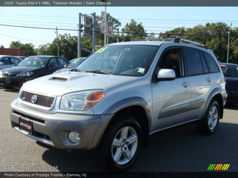 Titanium Metallic / Dark Charcoal 2005 Toyota RAV4 S 4WD