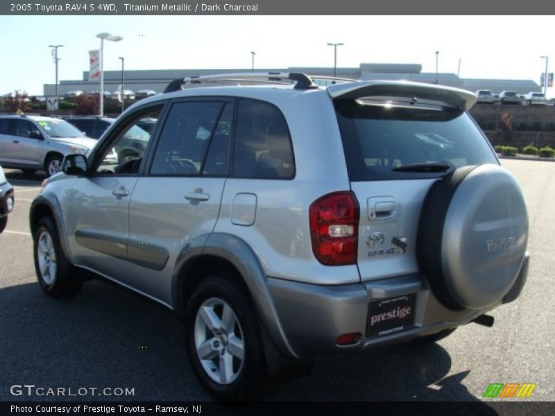 Titanium Metallic / Dark Charcoal 2005 Toyota RAV4 S 4WD
