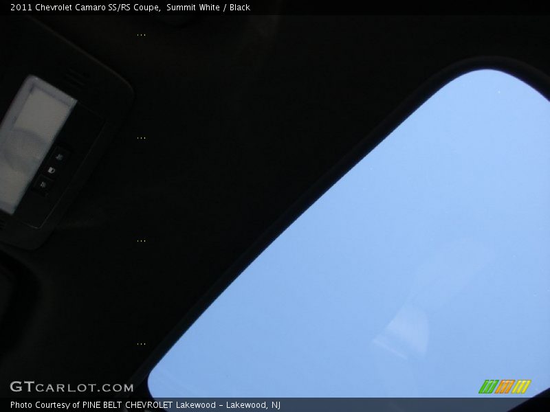 Summit White / Black 2011 Chevrolet Camaro SS/RS Coupe