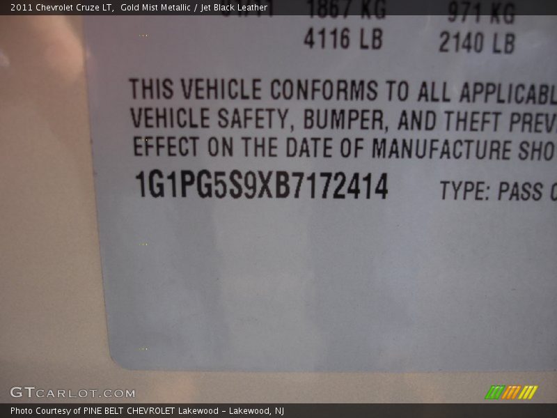 Gold Mist Metallic / Jet Black Leather 2011 Chevrolet Cruze LT