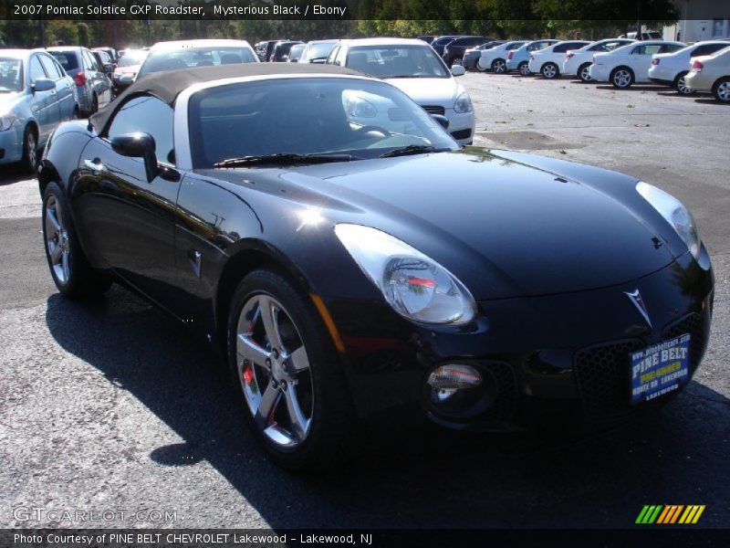 Front 3/4 View of 2007 Solstice GXP Roadster