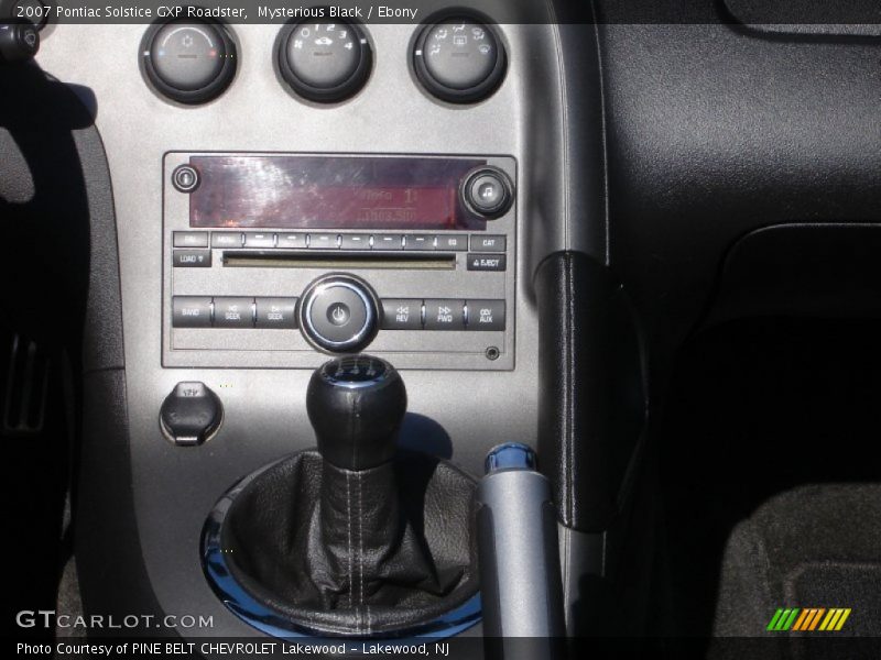 Mysterious Black / Ebony 2007 Pontiac Solstice GXP Roadster