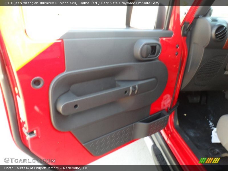 Door Panel of 2010 Wrangler Unlimited Rubicon 4x4