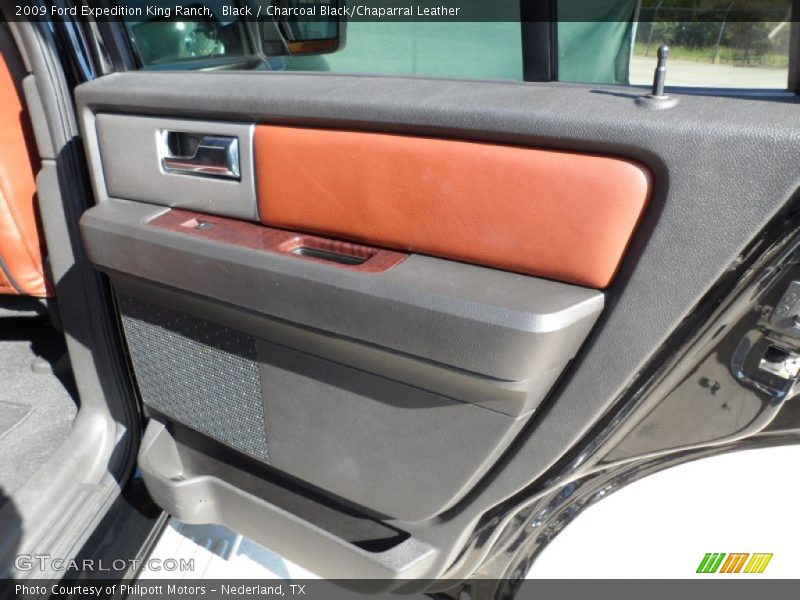 Door Panel of 2009 Expedition King Ranch