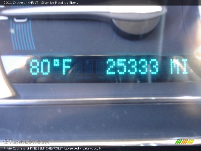 Silver Ice Metallic / Ebony 2011 Chevrolet HHR LT