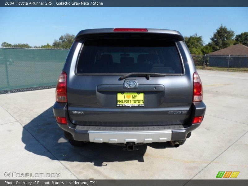 Galactic Gray Mica / Stone 2004 Toyota 4Runner SR5
