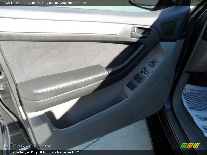 Galactic Gray Mica / Stone 2004 Toyota 4Runner SR5
