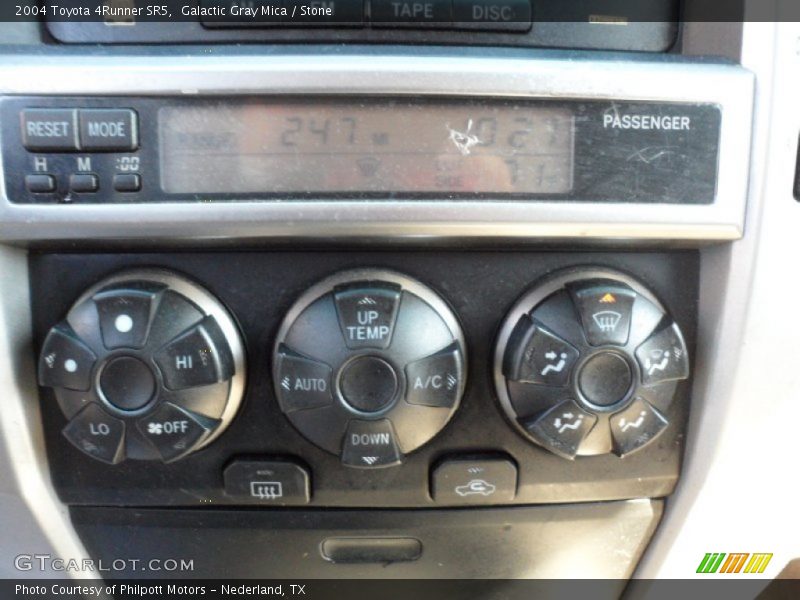 Galactic Gray Mica / Stone 2004 Toyota 4Runner SR5