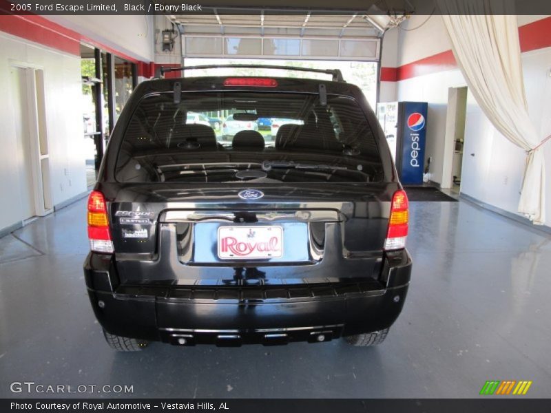 Black / Ebony Black 2005 Ford Escape Limited