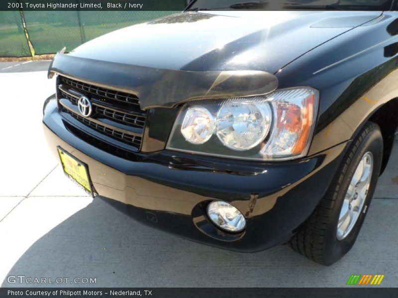 Black / Ivory 2001 Toyota Highlander Limited