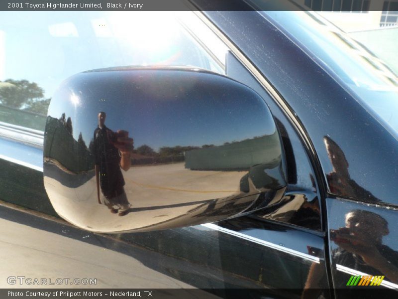 Black / Ivory 2001 Toyota Highlander Limited