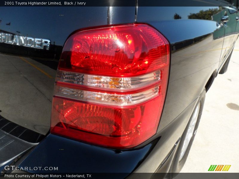 Black / Ivory 2001 Toyota Highlander Limited