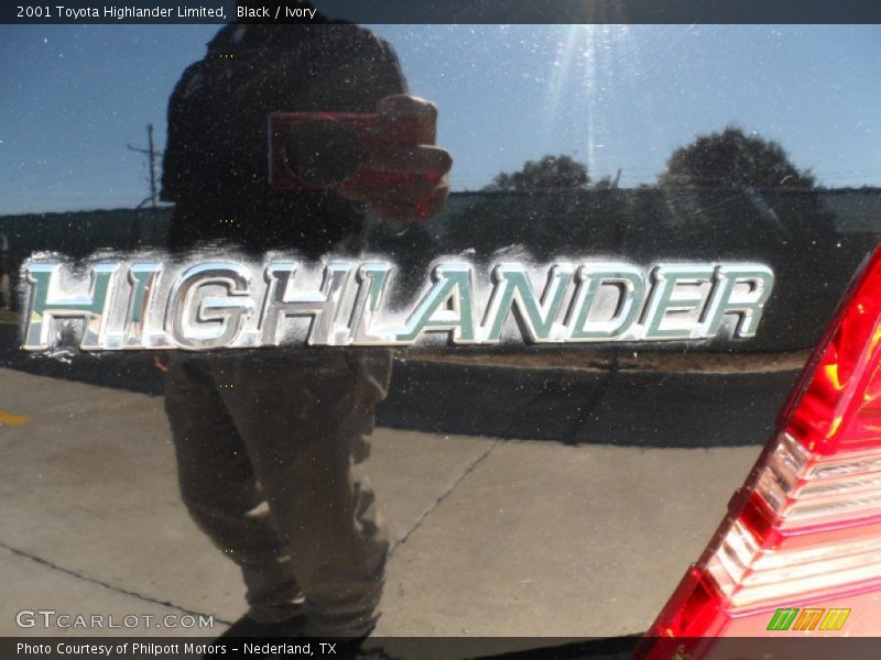 Black / Ivory 2001 Toyota Highlander Limited