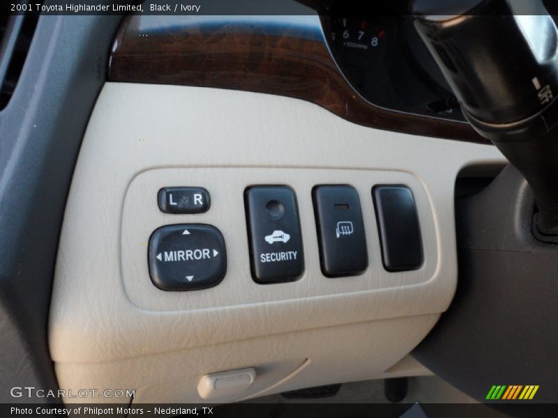 Black / Ivory 2001 Toyota Highlander Limited