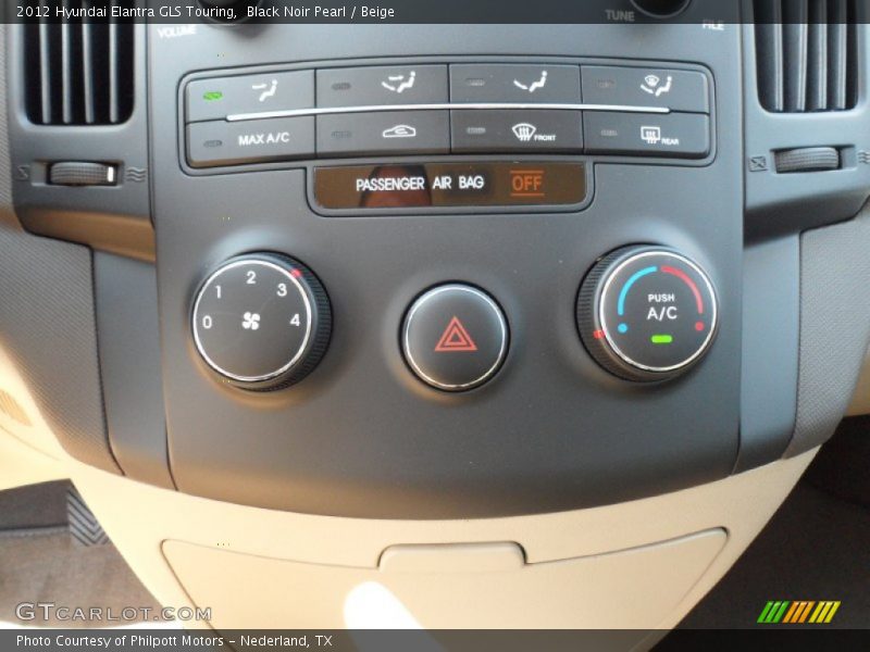 Controls of 2012 Elantra GLS Touring