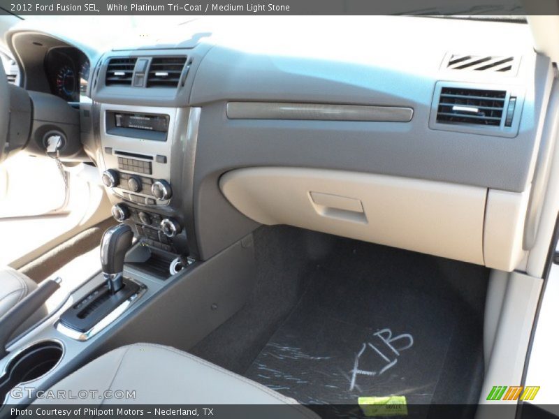 White Platinum Tri-Coat / Medium Light Stone 2012 Ford Fusion SEL