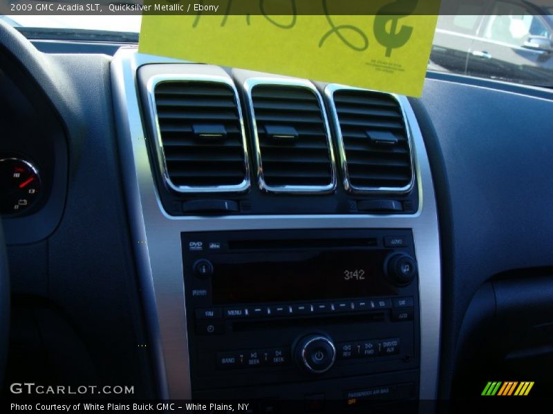 Quicksilver Metallic / Ebony 2009 GMC Acadia SLT