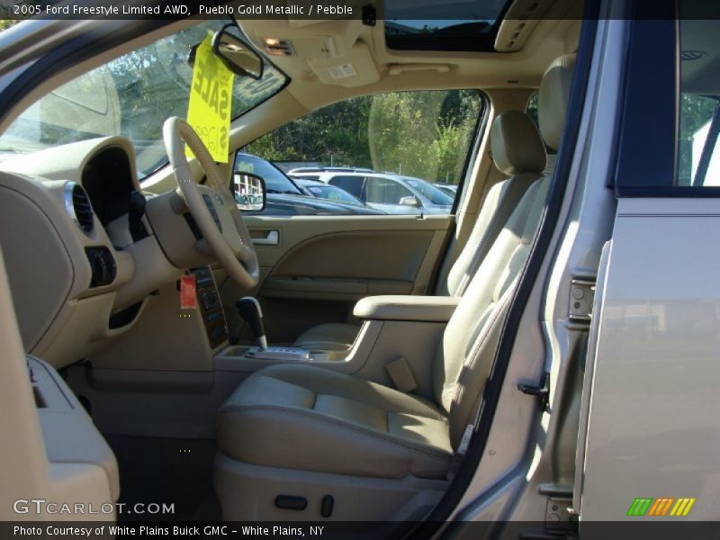 Pueblo Gold Metallic / Pebble 2005 Ford Freestyle Limited AWD