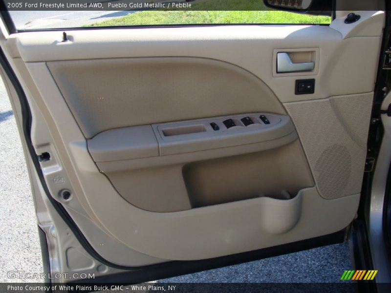 Pueblo Gold Metallic / Pebble 2005 Ford Freestyle Limited AWD