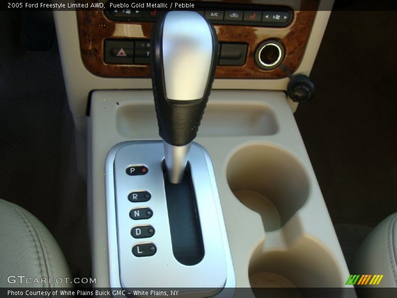 Pueblo Gold Metallic / Pebble 2005 Ford Freestyle Limited AWD
