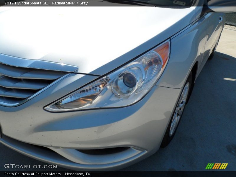 Radiant Silver / Gray 2012 Hyundai Sonata GLS