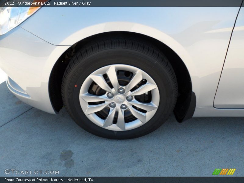 Radiant Silver / Gray 2012 Hyundai Sonata GLS