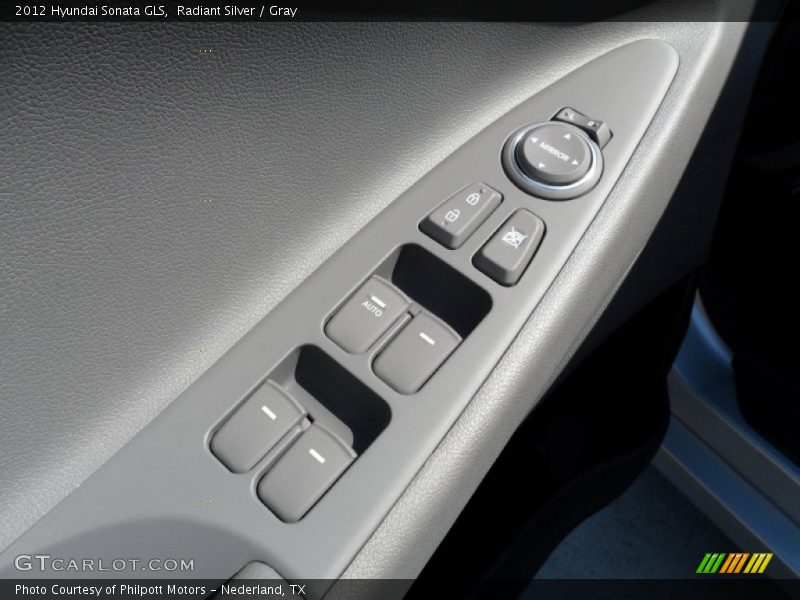 Radiant Silver / Gray 2012 Hyundai Sonata GLS